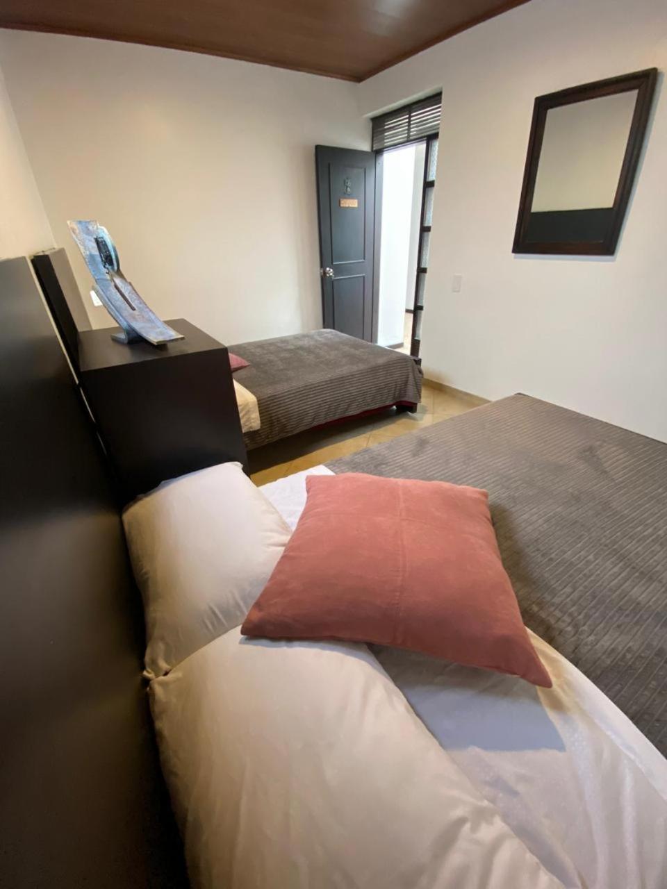 Destino Nomada Calle 11 N 1-38 Bogotá Kültér fotó